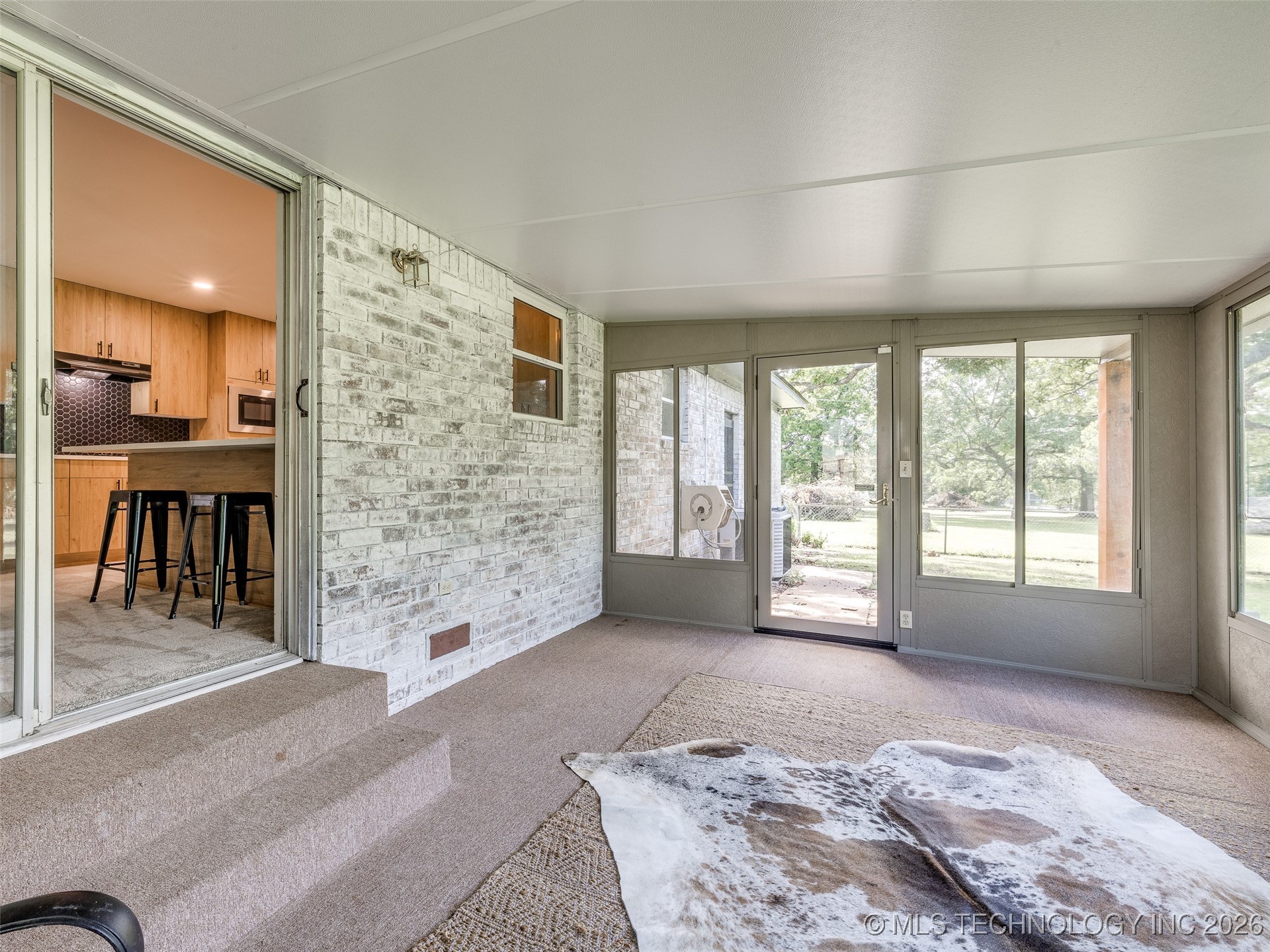 701 W 41st Street Property Photo 50