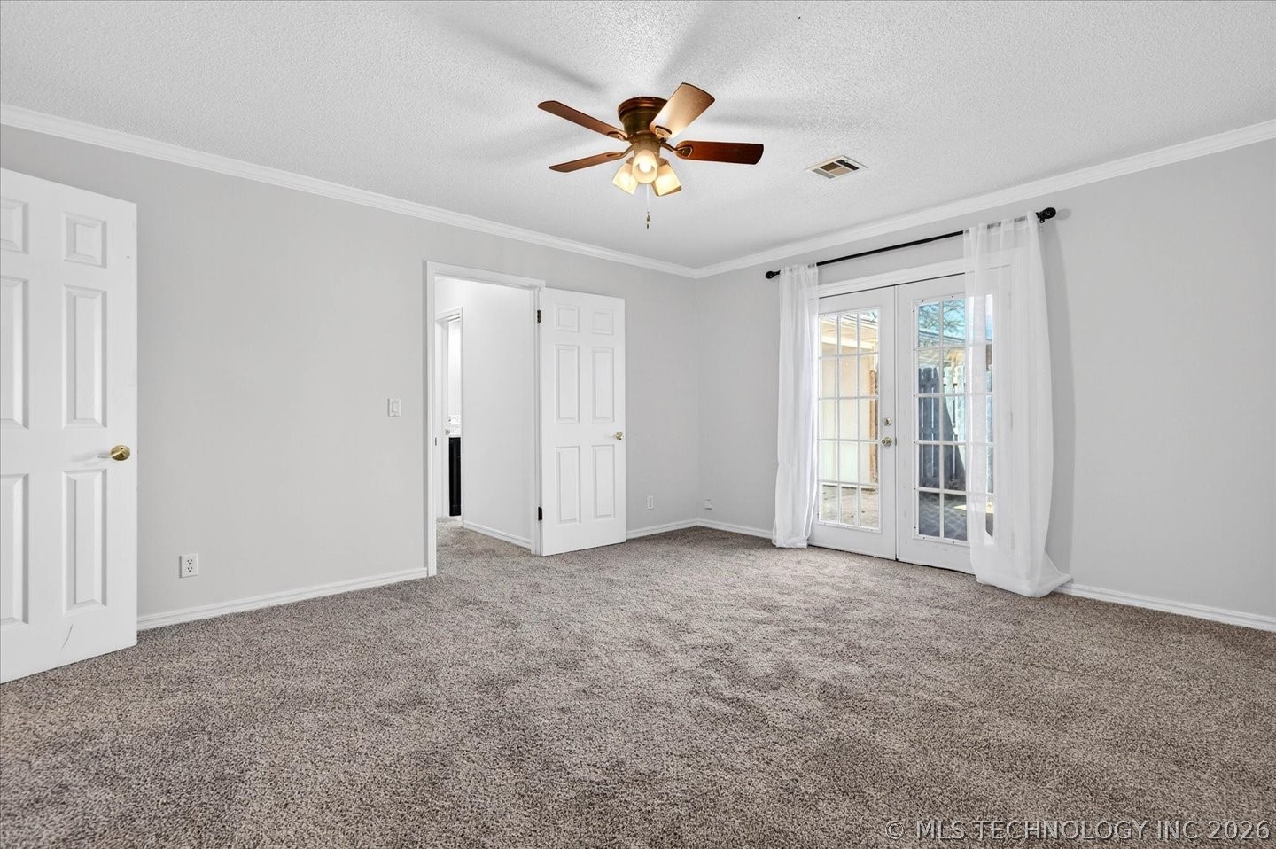 1224 Saddle Lane Property Photo 17