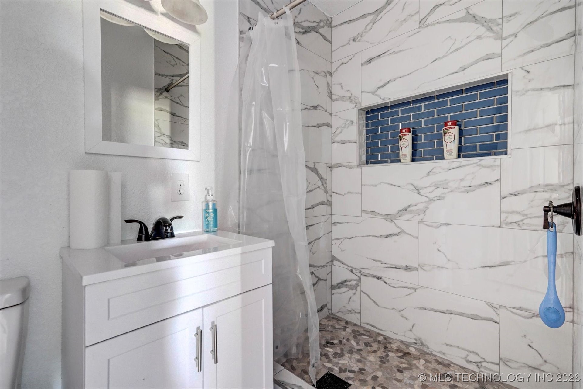 2200 N 166th Road Property Photo 26