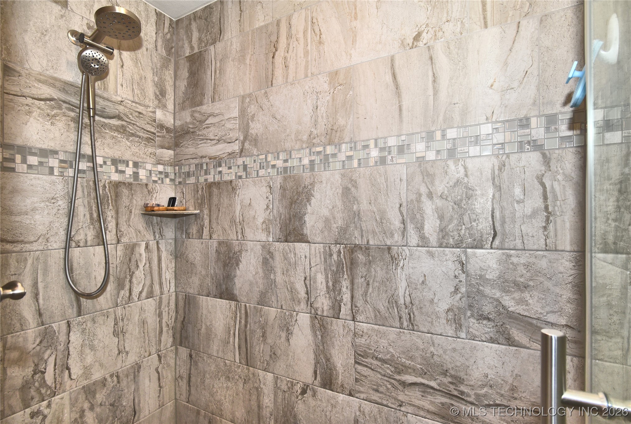 12713 N 42nd East Avenue Property Photo 27