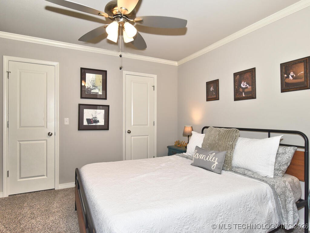 12713 N 42nd East Avenue Property Photo 31