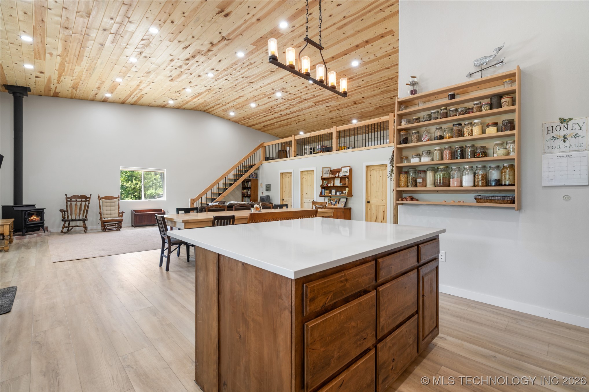 214 Shady Lane Property Photo 6