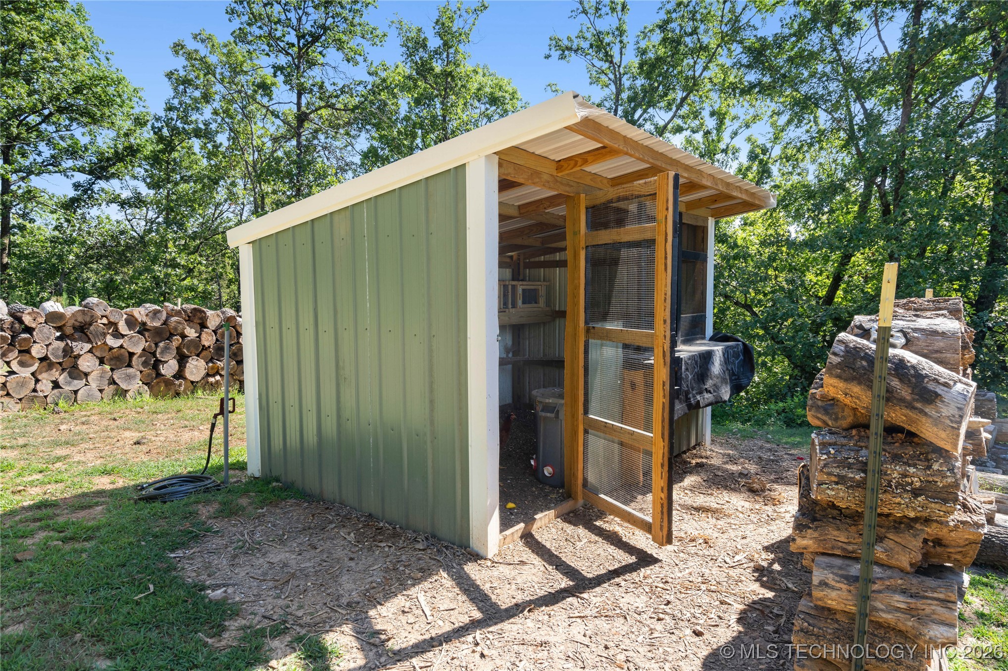 214 Shady Lane Property Photo 49