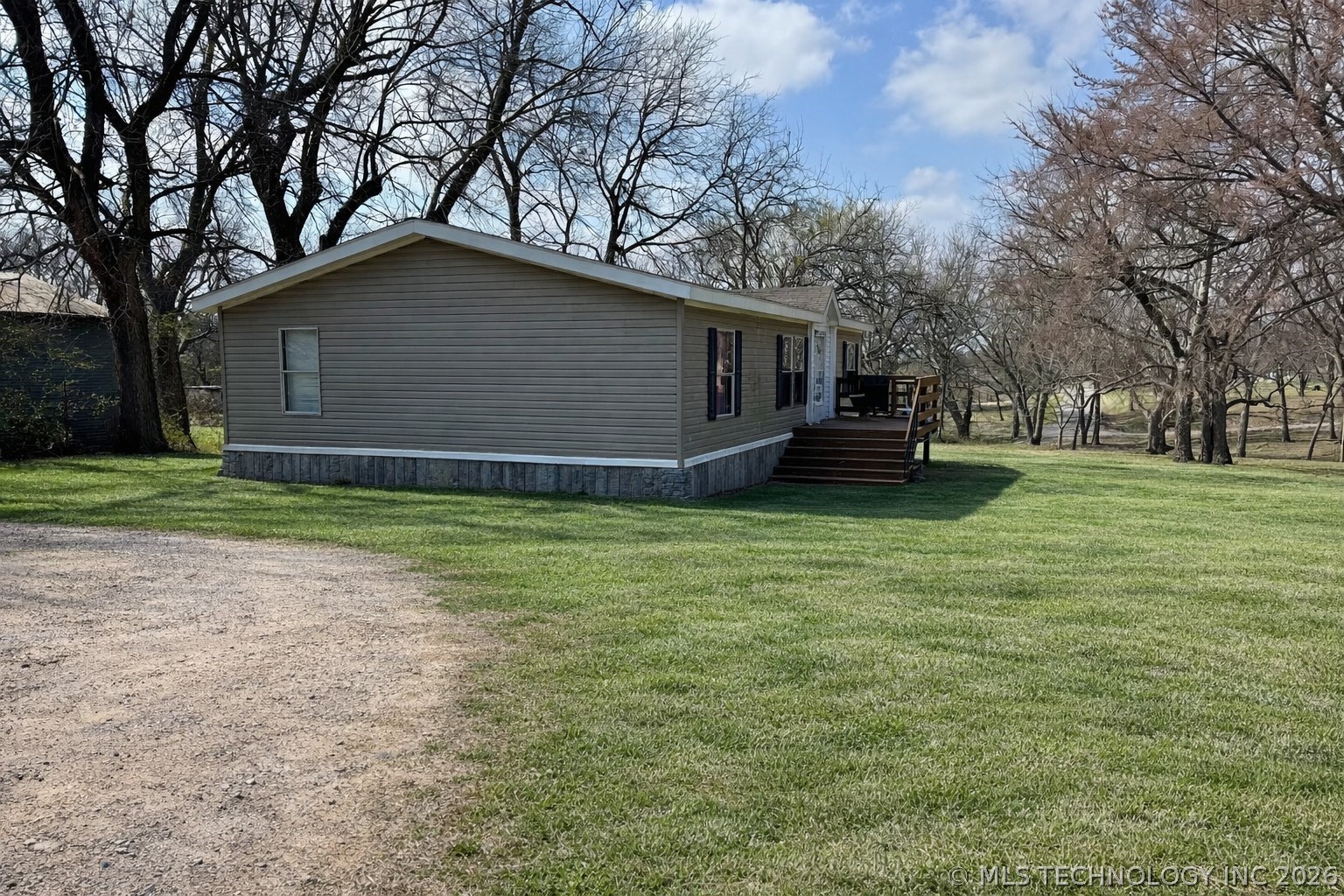 509 N Willis Property Photo 1