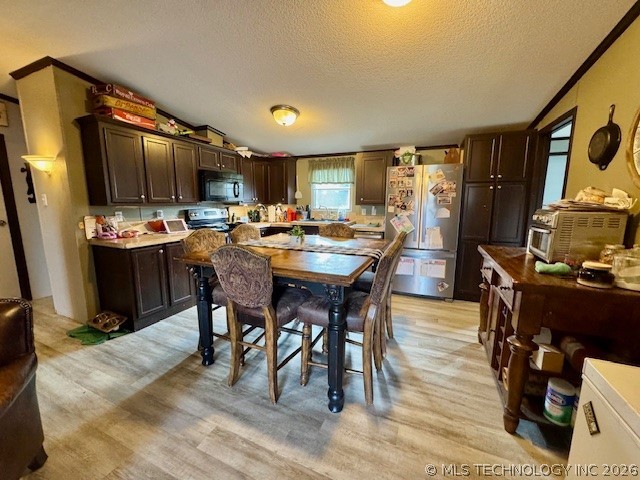 509 N Willis Property Photo 5