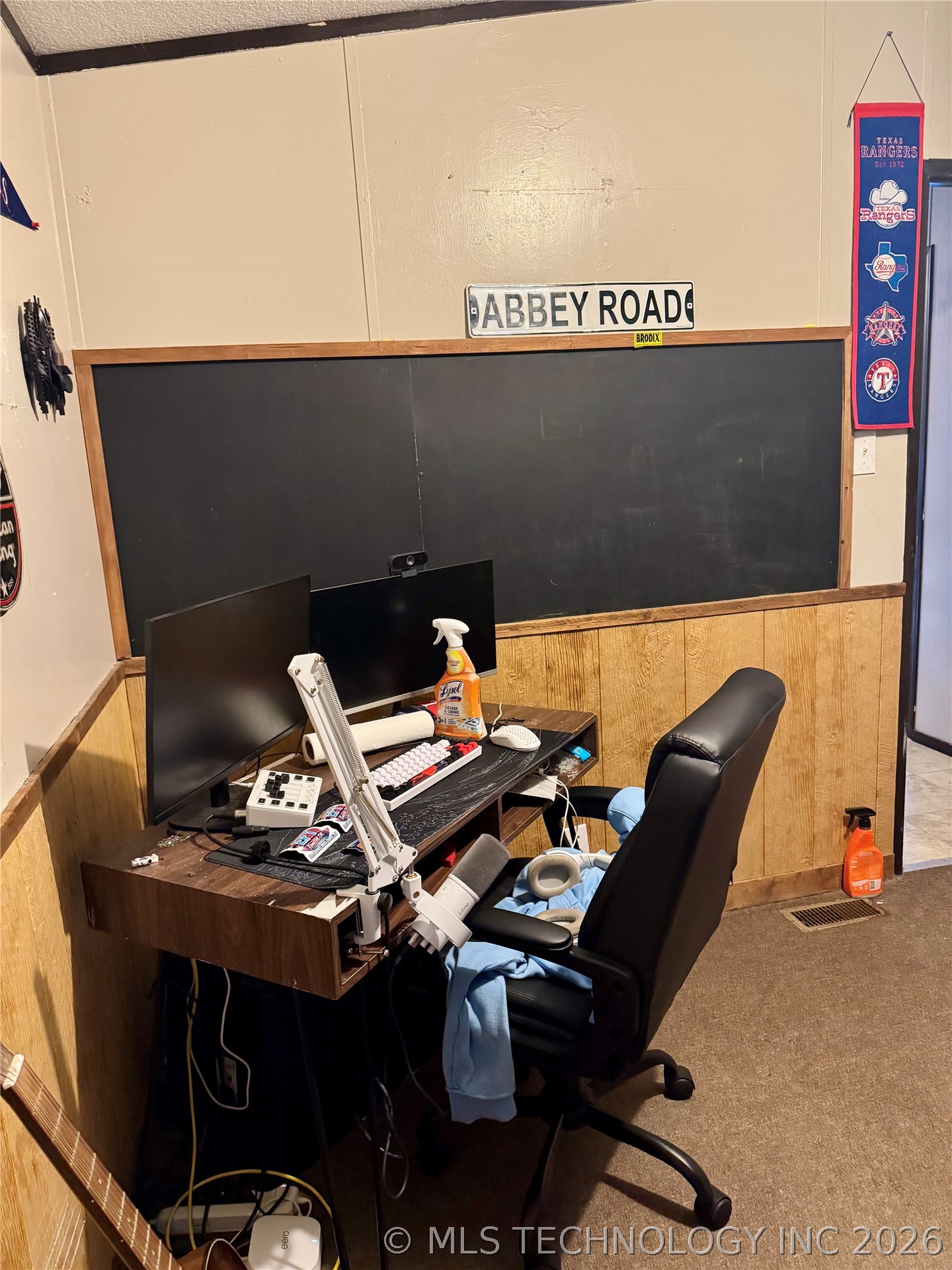 509 N Willis Property Photo 16