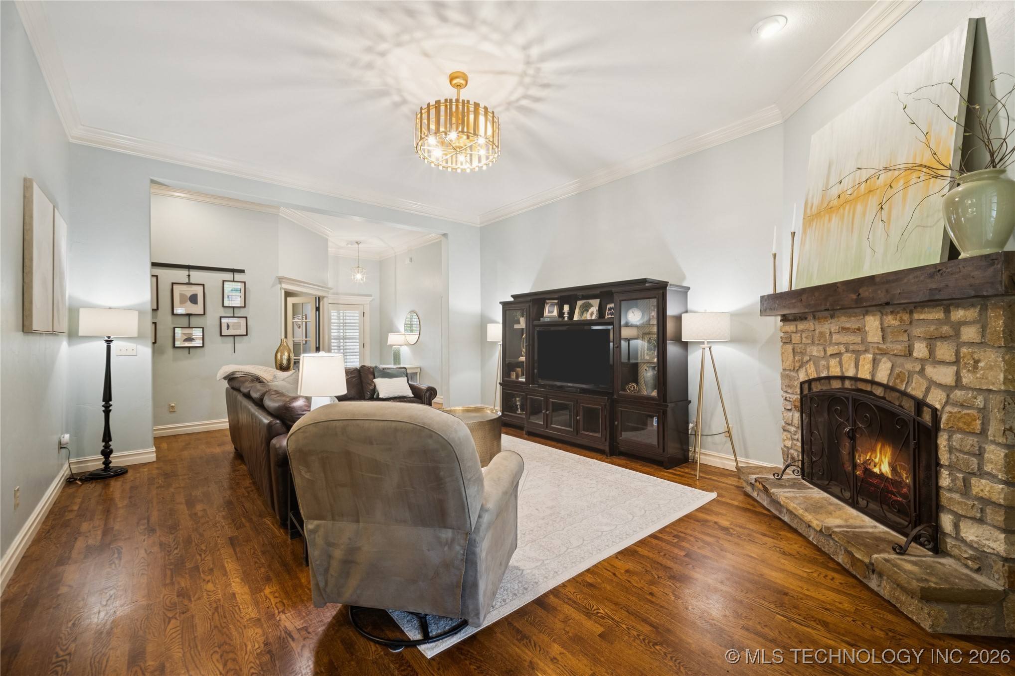 10926 S 77th Avenue E Property Photo 6