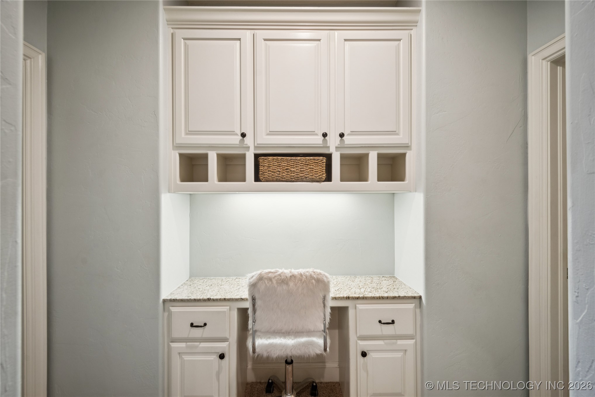 10926 S 77th Avenue E Property Photo 27