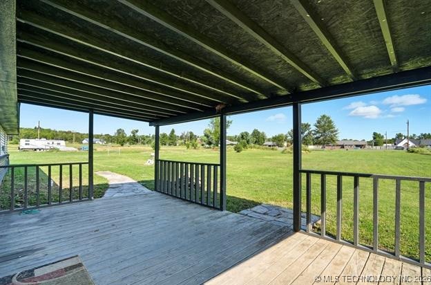 17065 Honeysuckle Lane Property Photo 47