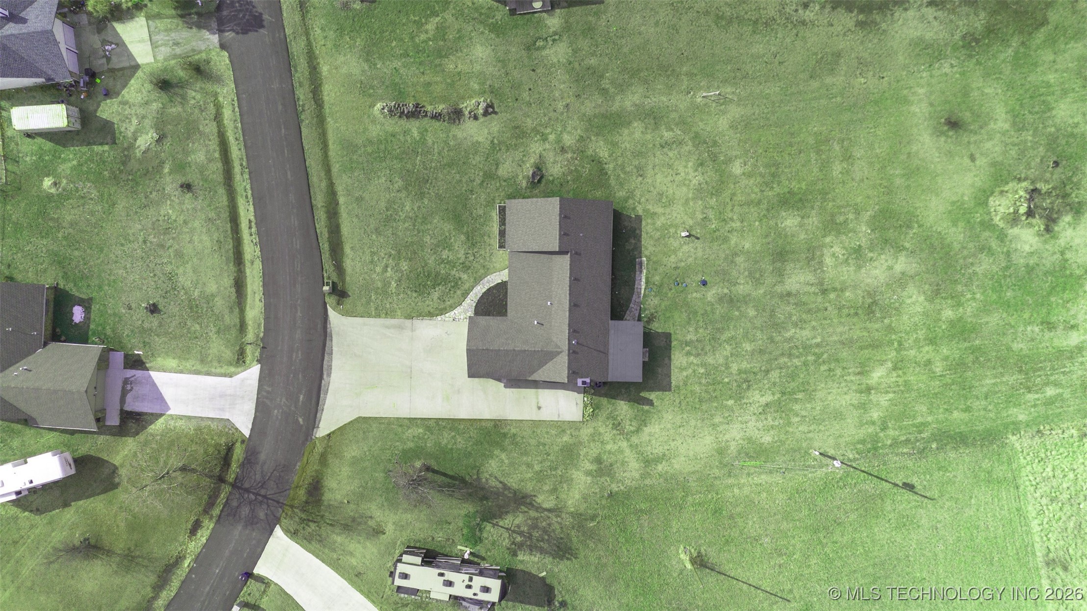 17065 Honeysuckle Lane Property Photo 48