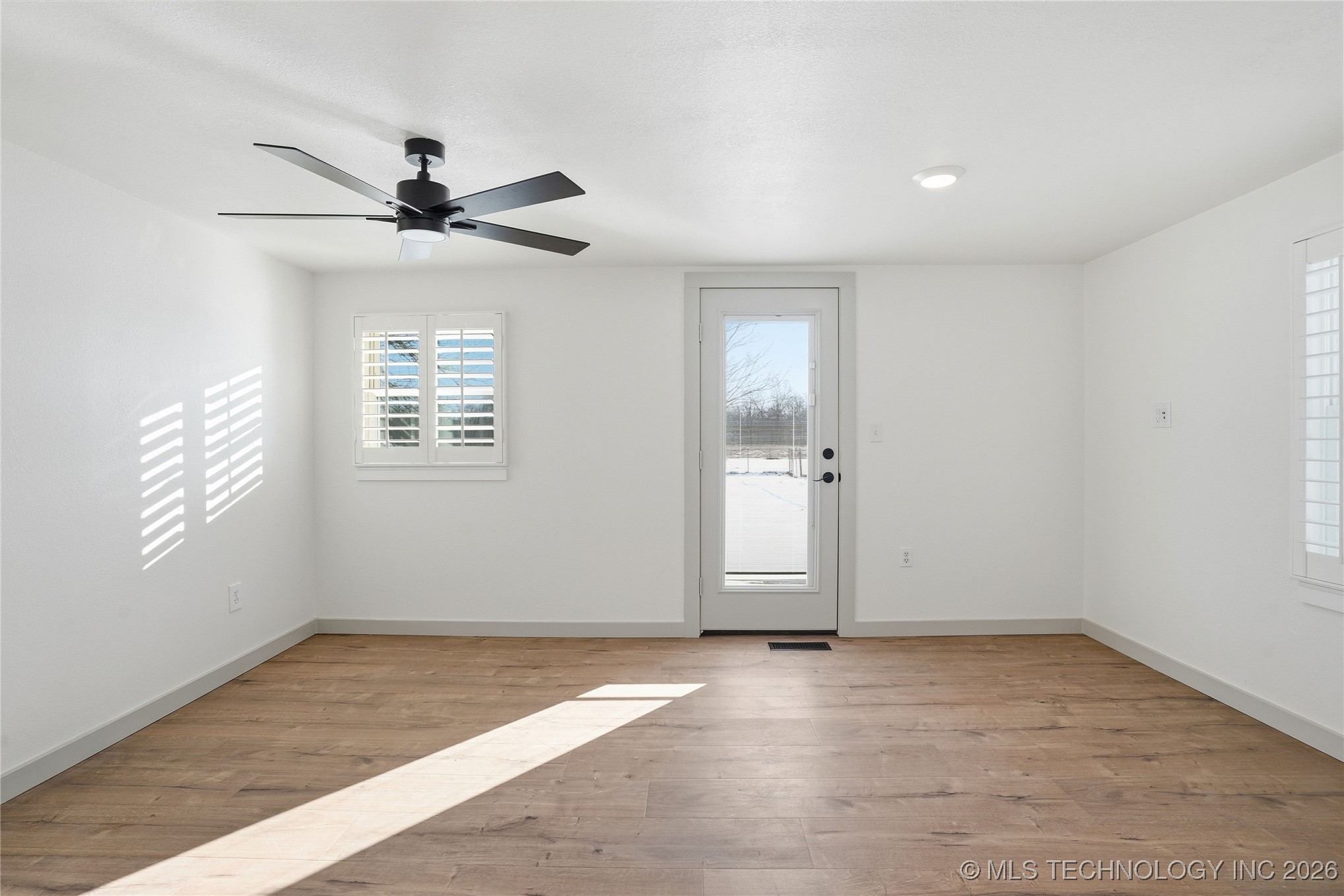 9890 Dentonville Road Property Photo 22