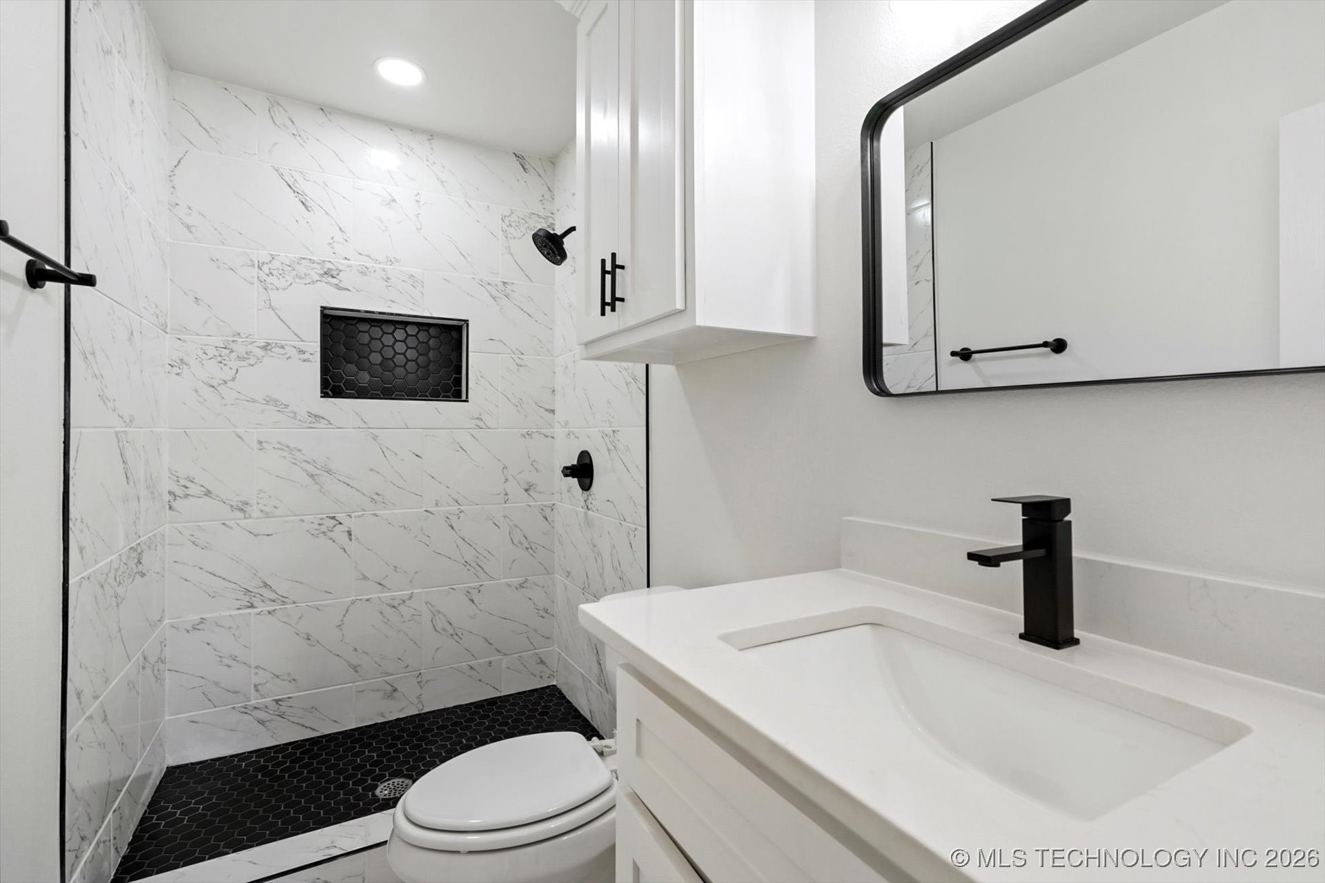 6763 E Independence Place Property Photo 15