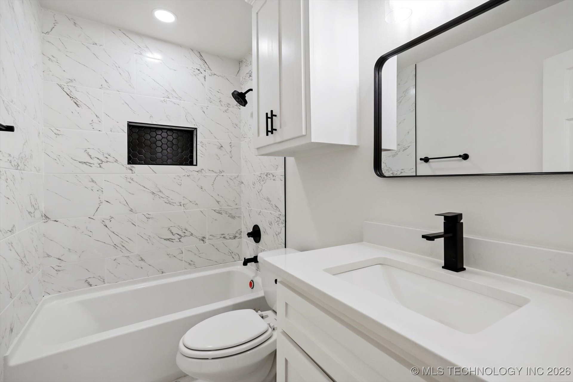 6763 E Independence Place Property Photo 18