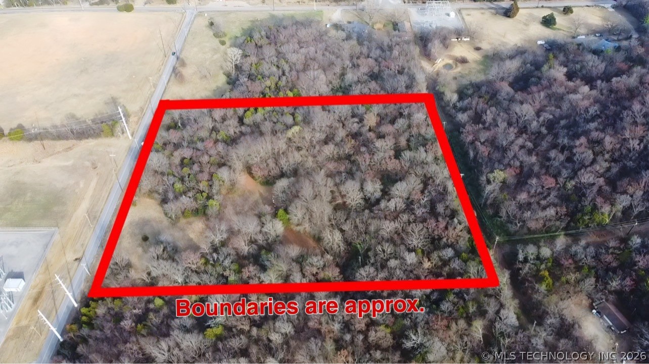 Palm Avenue Property Photo 3