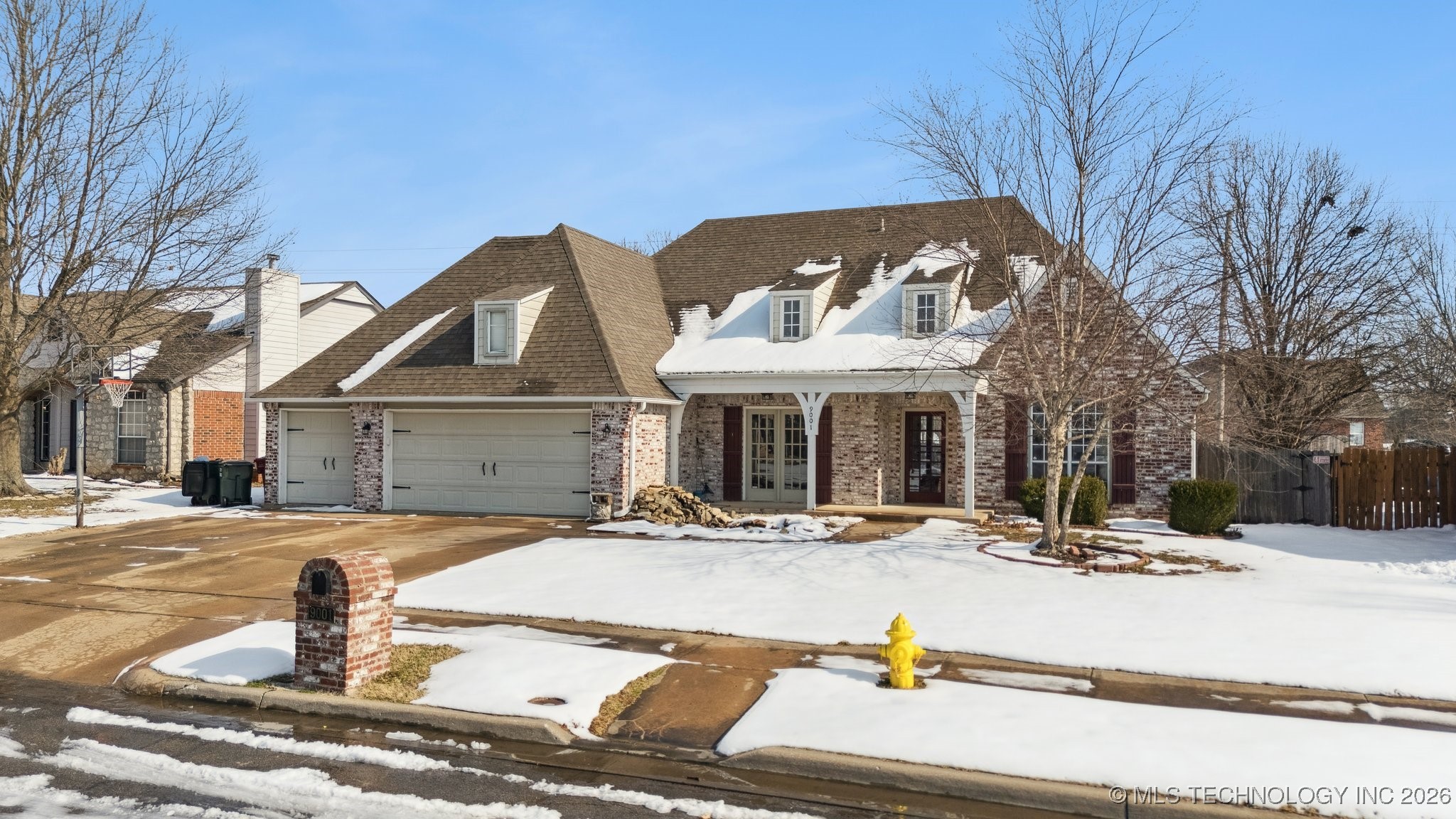 9001 N 137th East Avenue Property Photo 2