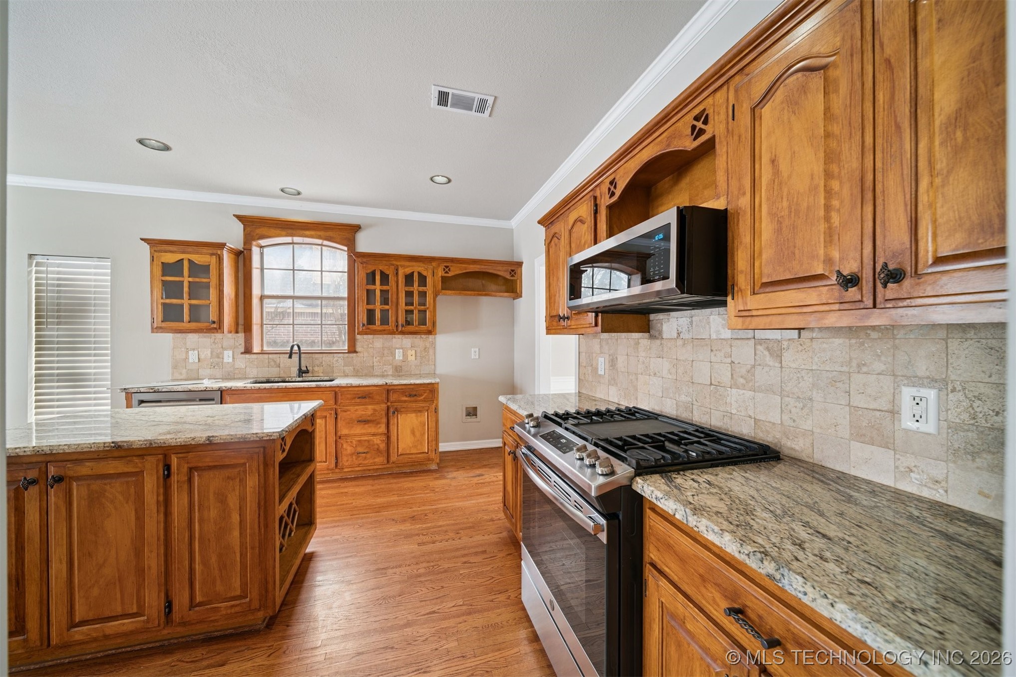 9001 N 137th East Avenue Property Photo 10