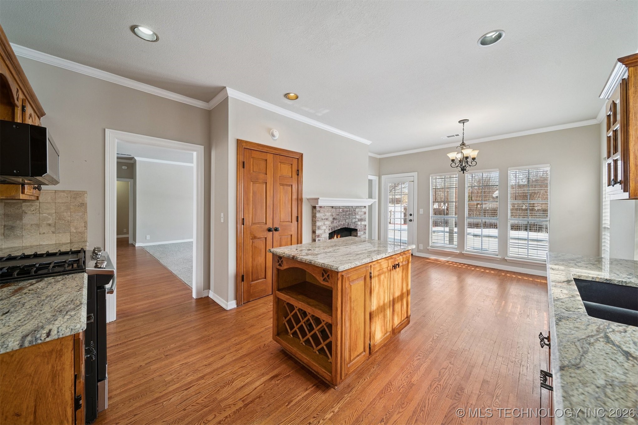 9001 N 137th East Avenue Property Photo 12