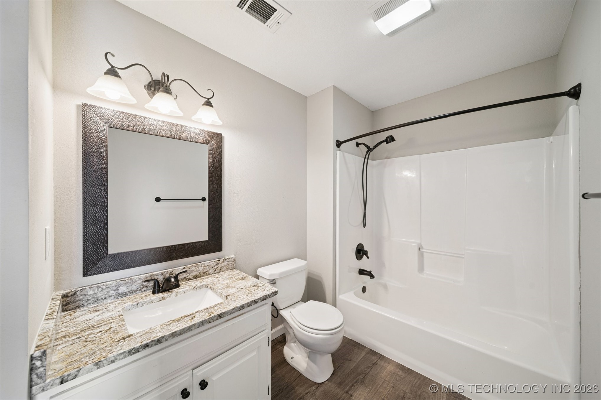 9001 N 137th East Avenue Property Photo 33