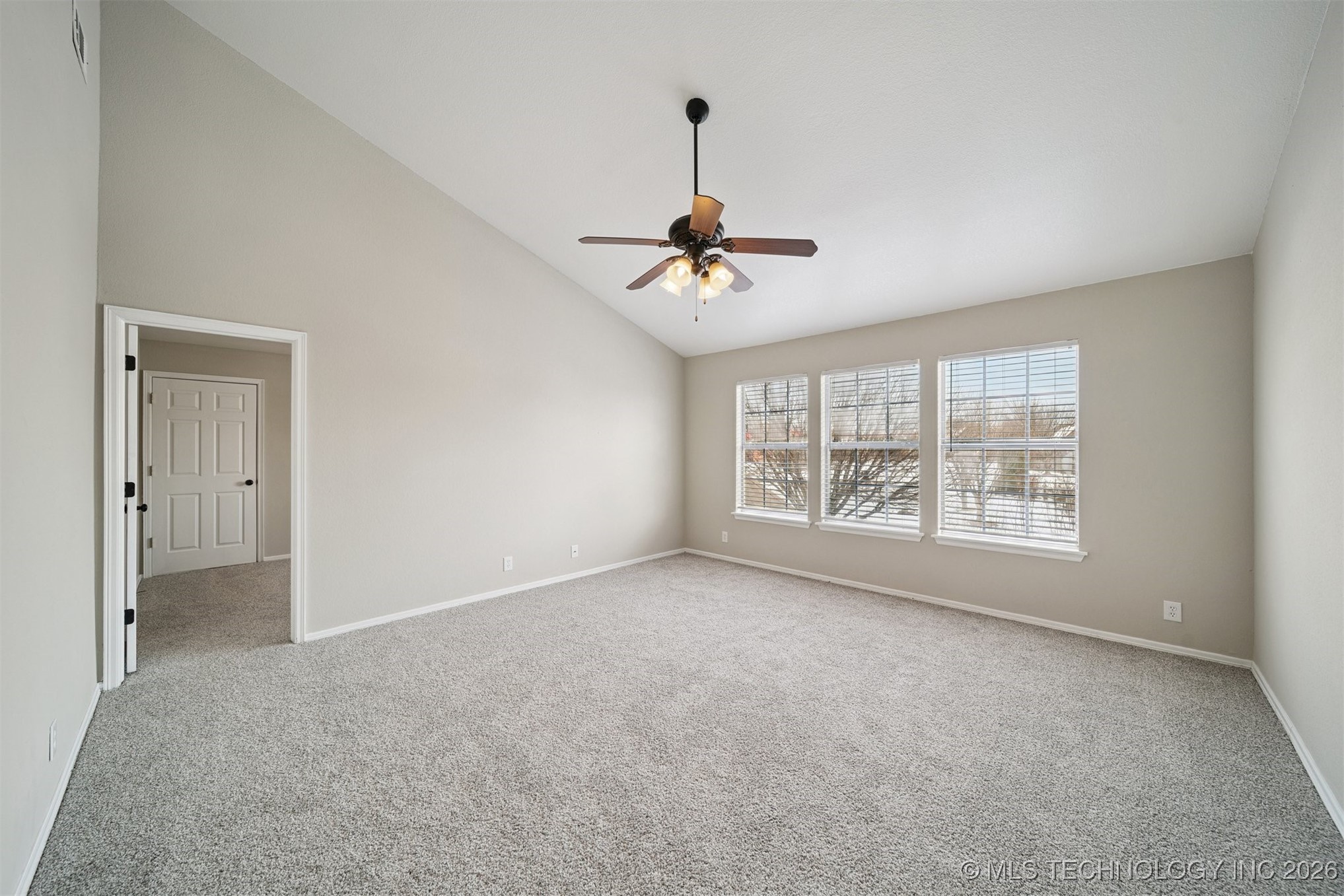 9001 N 137th East Avenue Property Photo 35