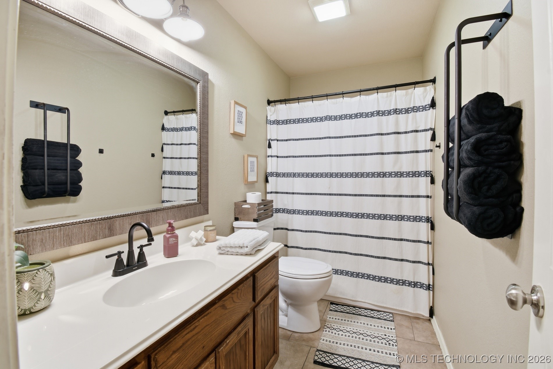 513 W 51st Place Property Photo 30