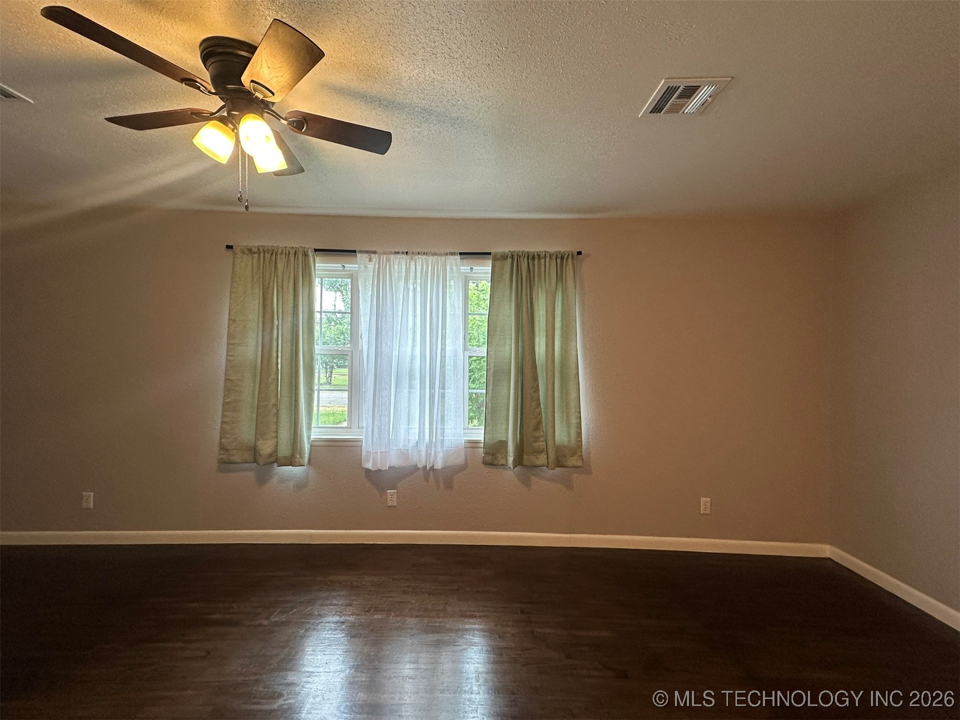 206 Ne 1st Property Photo 7