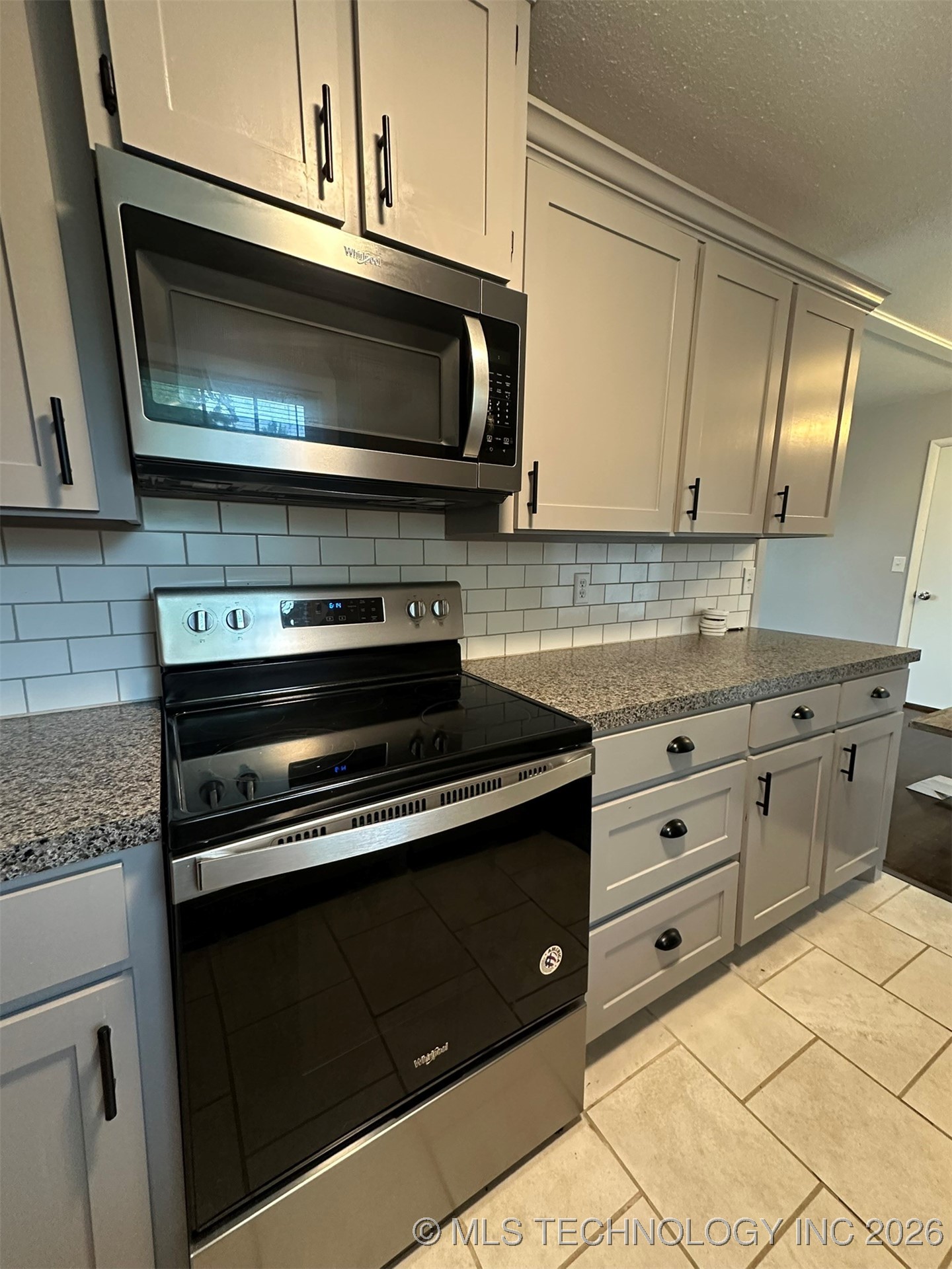 206 Ne 1st Property Photo 12