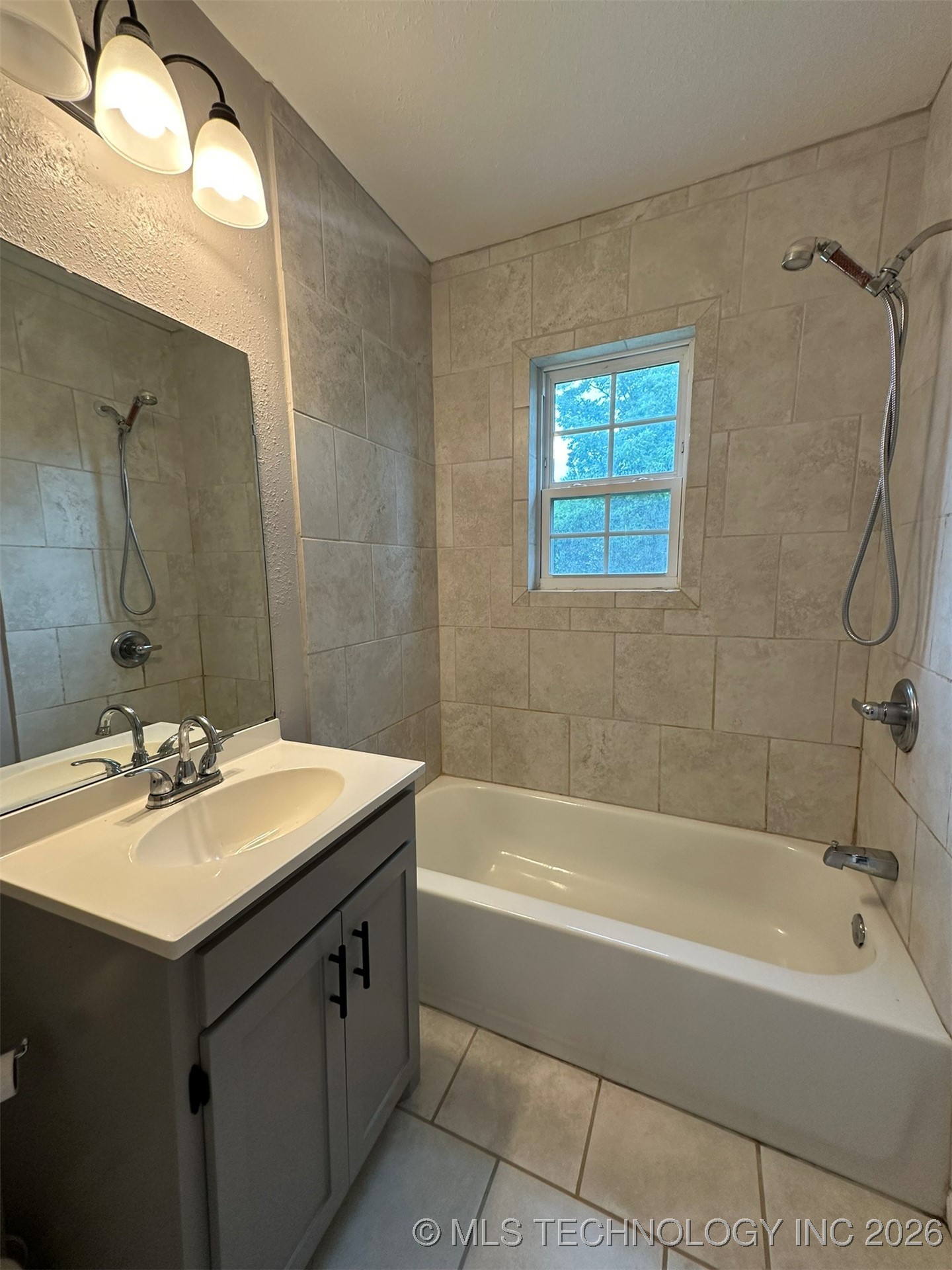 206 Ne 1st Property Photo 23