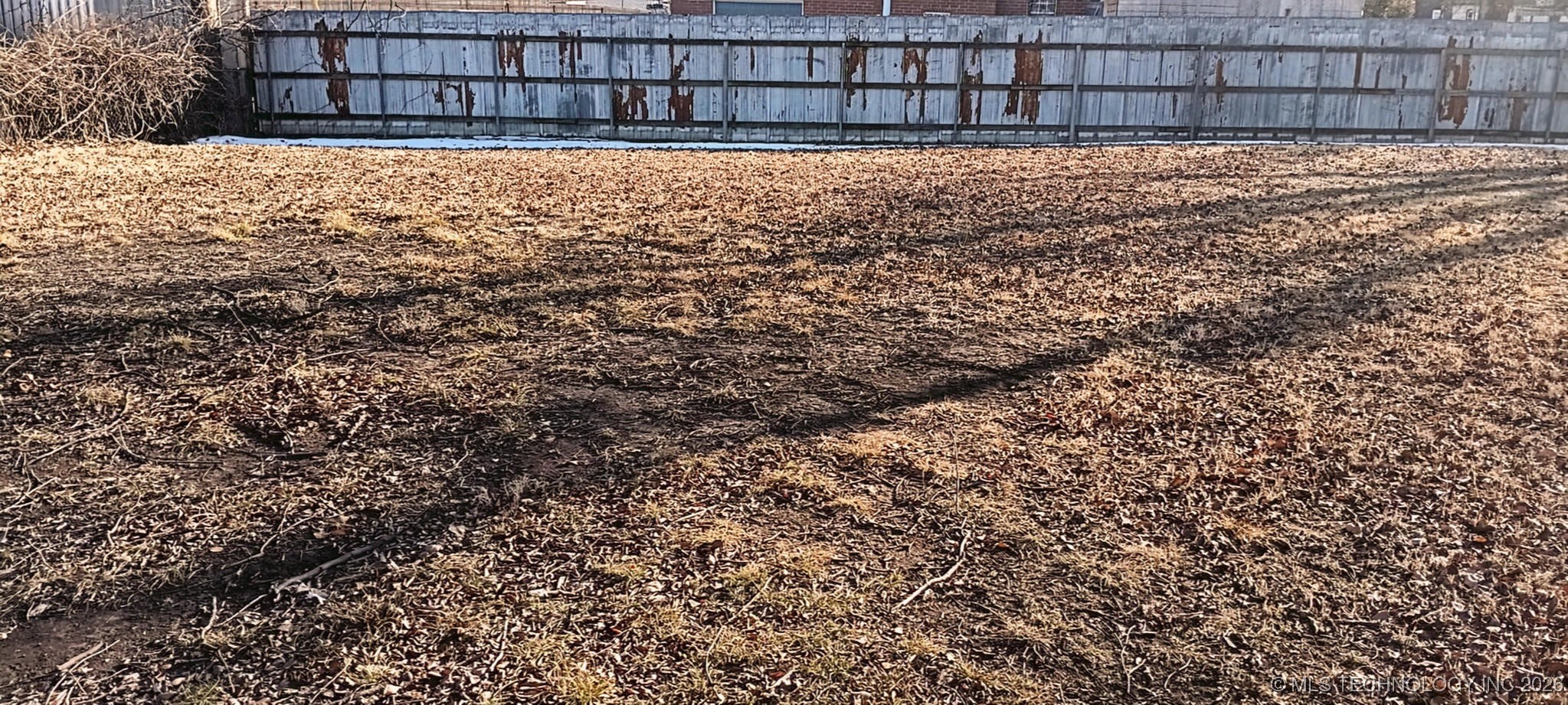 5518 E 2nd Street Property Photo 12