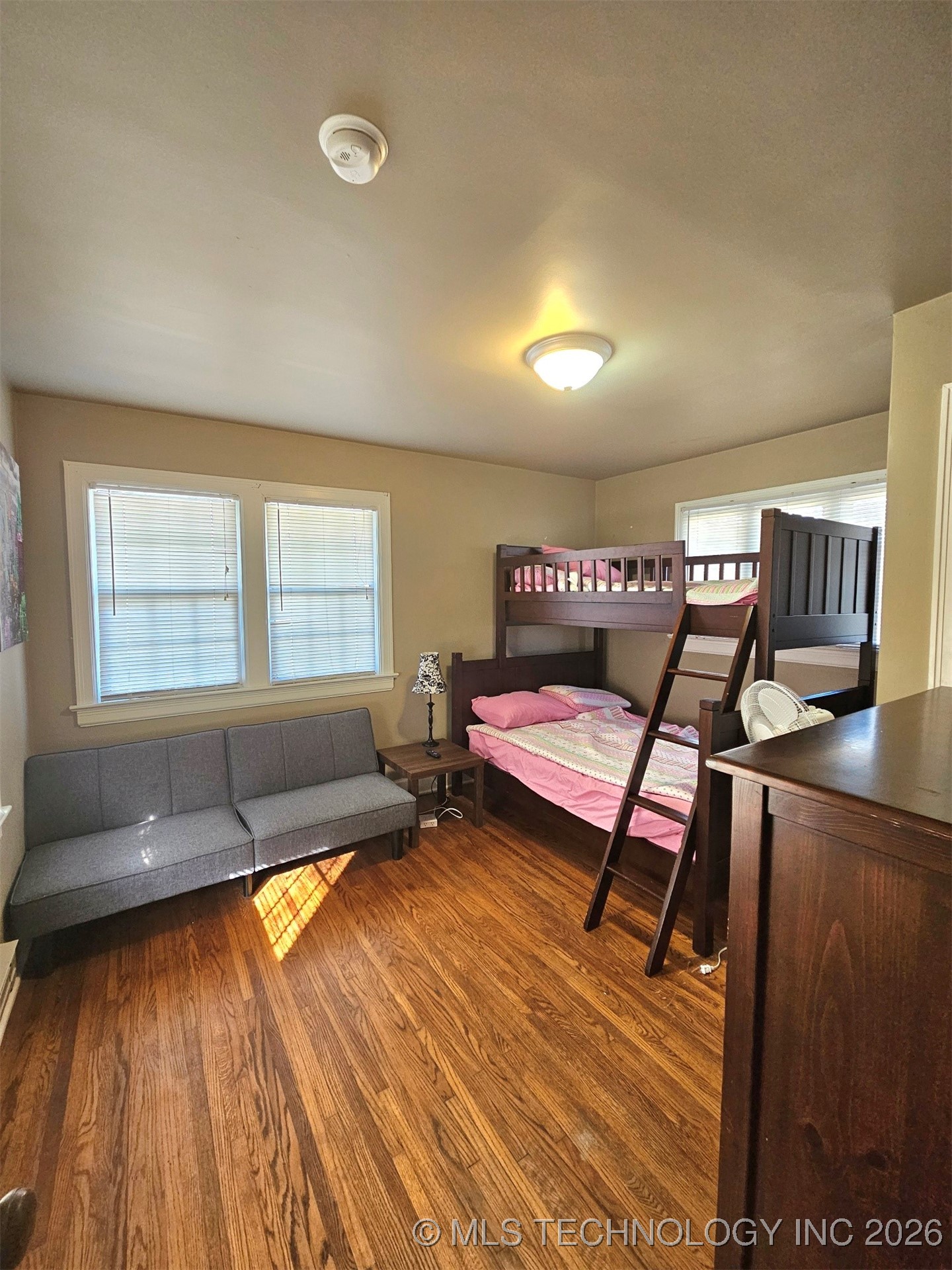 1544 S Indianapolis Avenue Property Photo 11