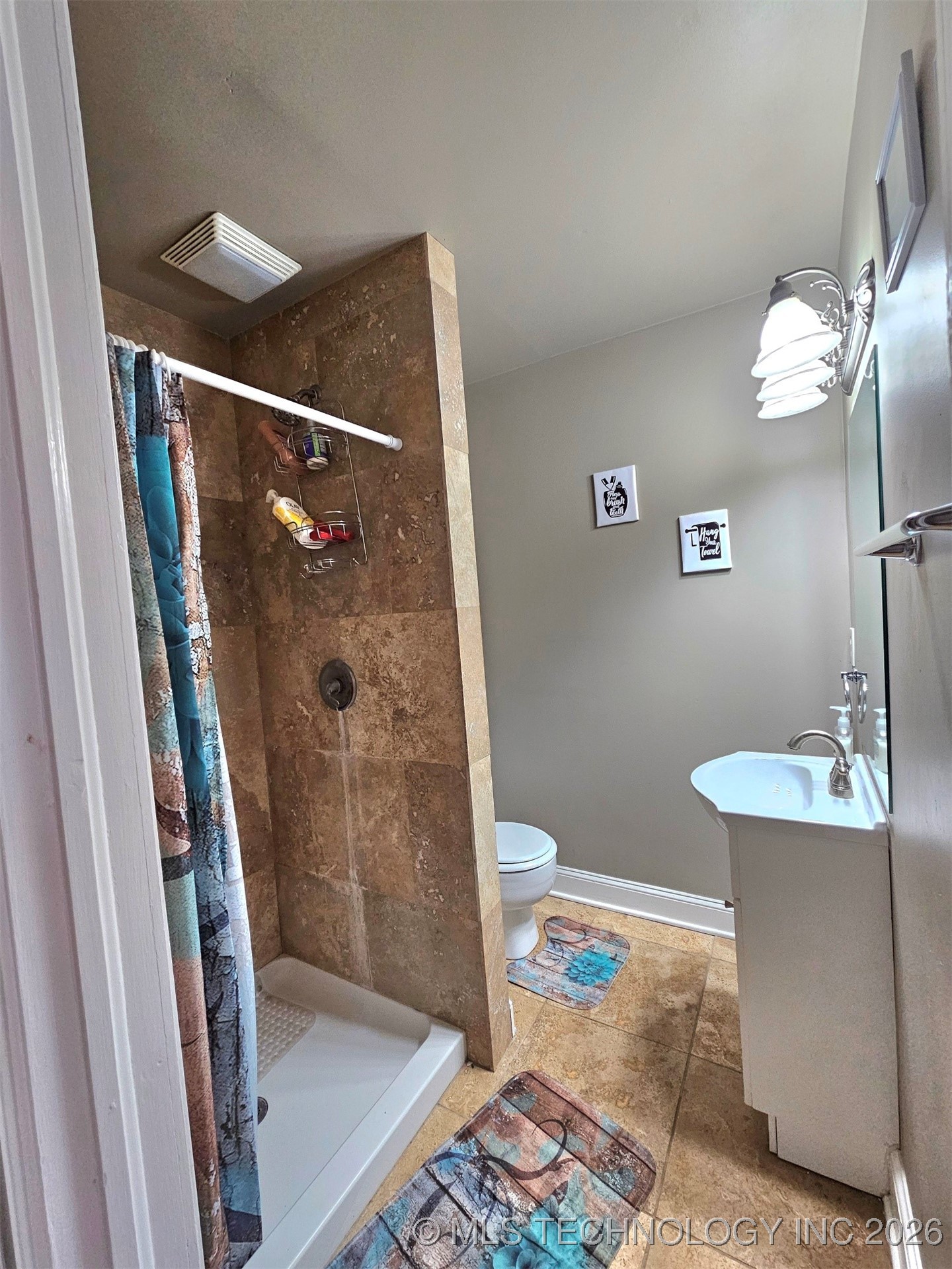 1544 S Indianapolis Avenue Property Photo 14