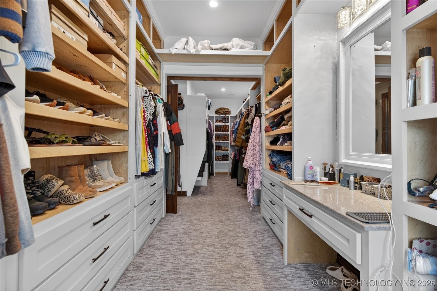 650 Ne Bison Road Property Photo 20