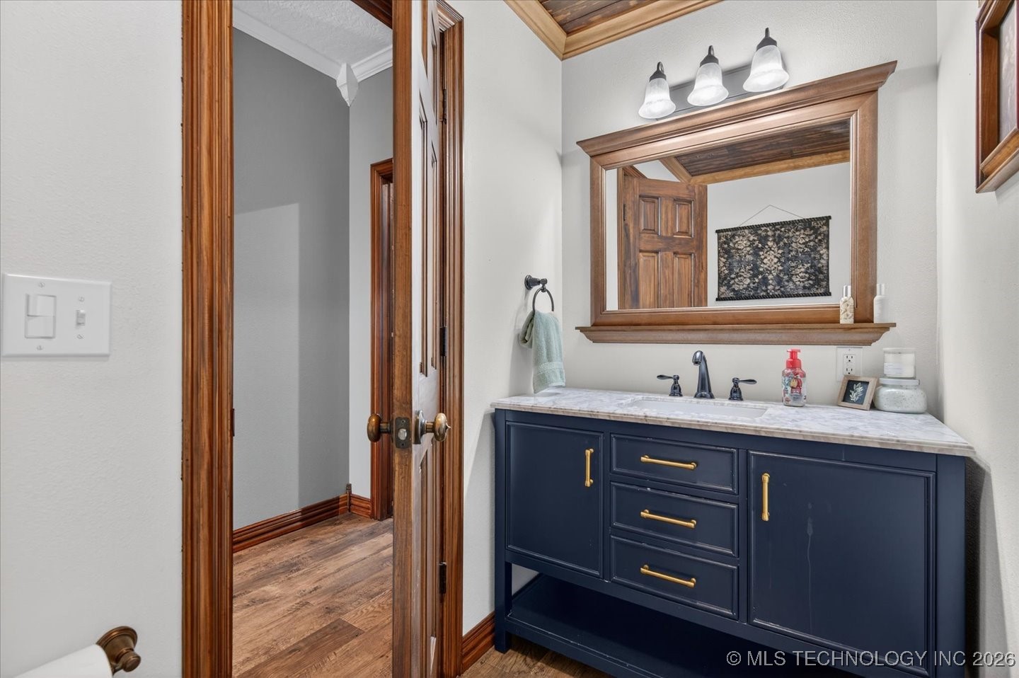 650 Ne Bison Road Property Photo 23