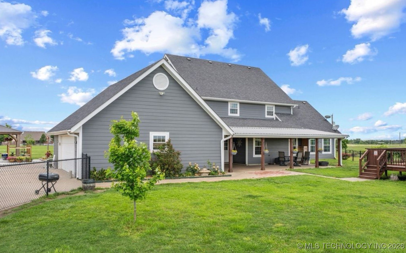 650 Ne Bison Road Property Photo 38