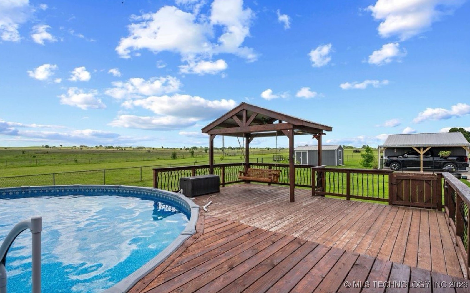 650 Ne Bison Road Property Photo 41