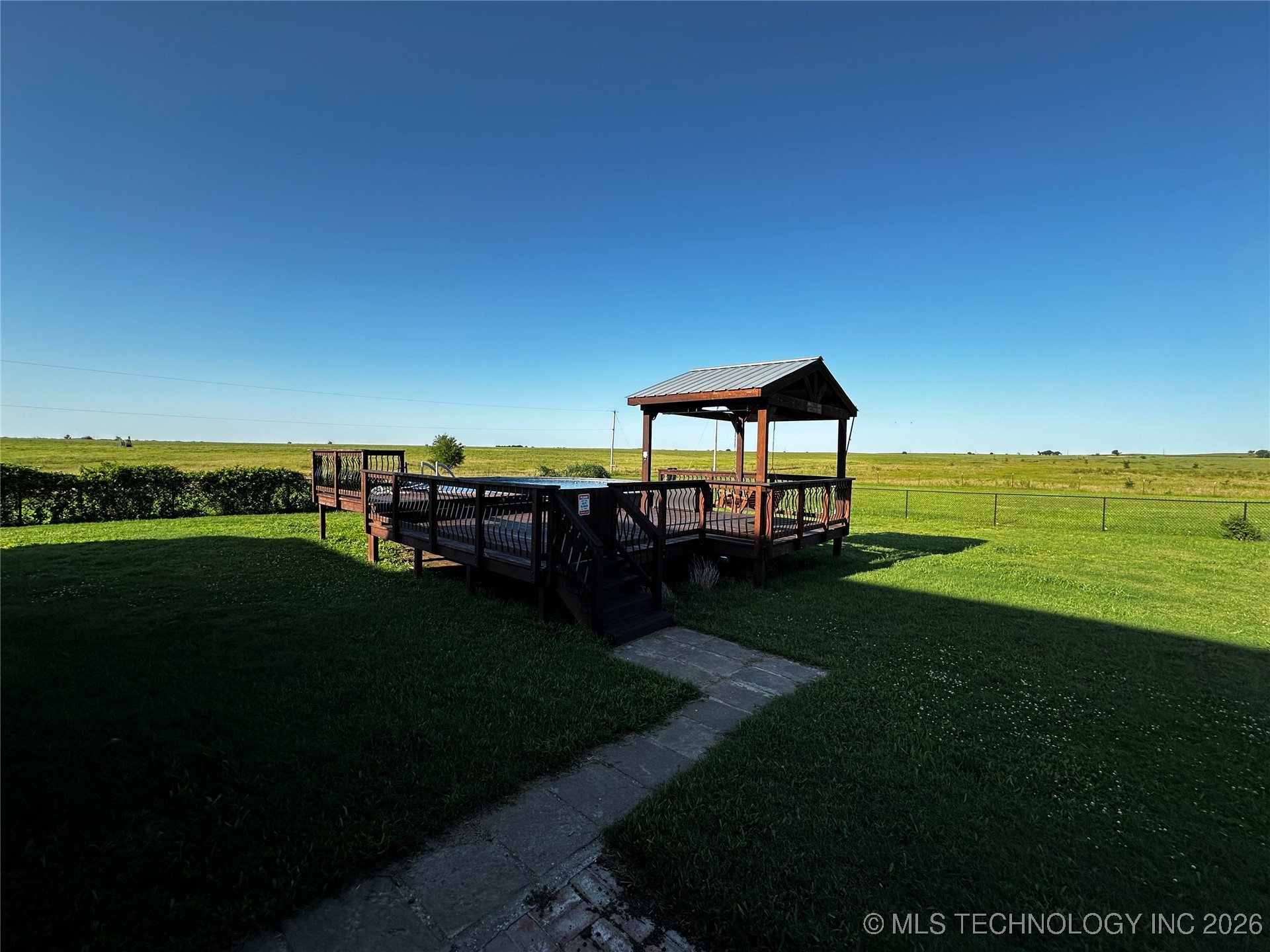 650 Ne Bison Road Property Photo 43