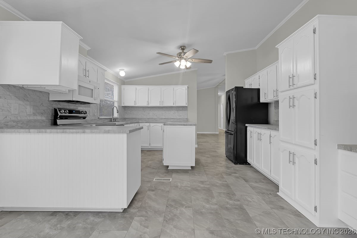 21914 W 42nd Street Property Photo 5