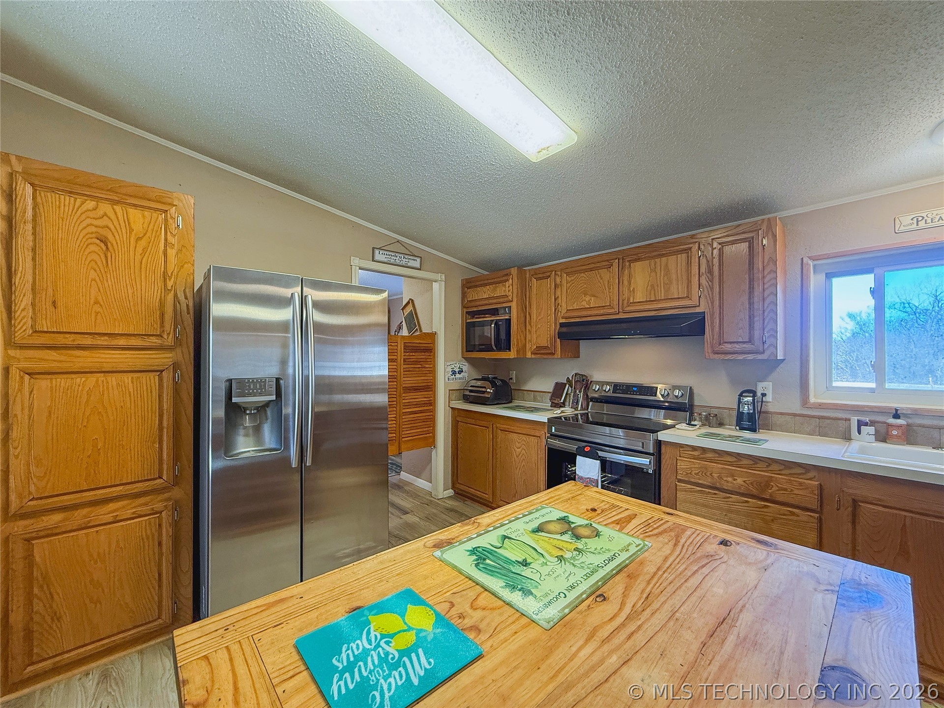 413 N David Avenue Property Photo 27