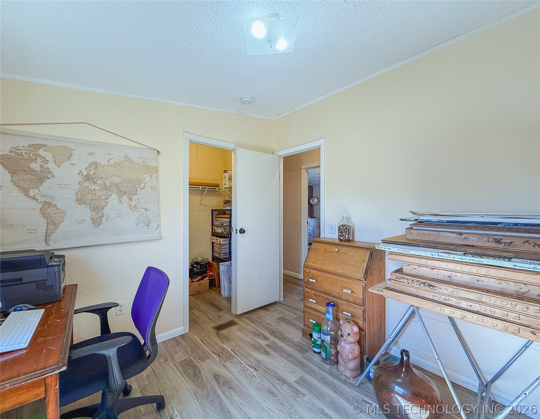 413 N David Avenue Property Photo 36