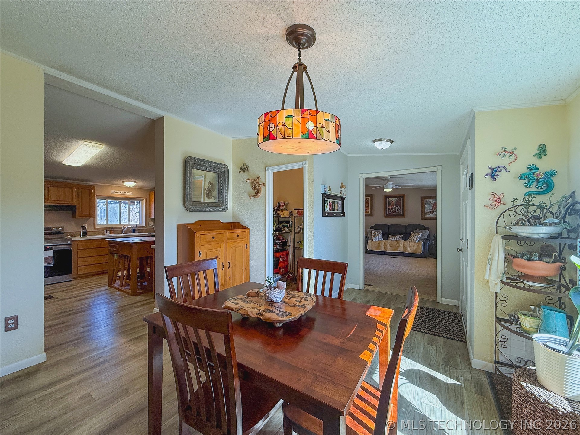 413 N David Avenue Property Photo 39