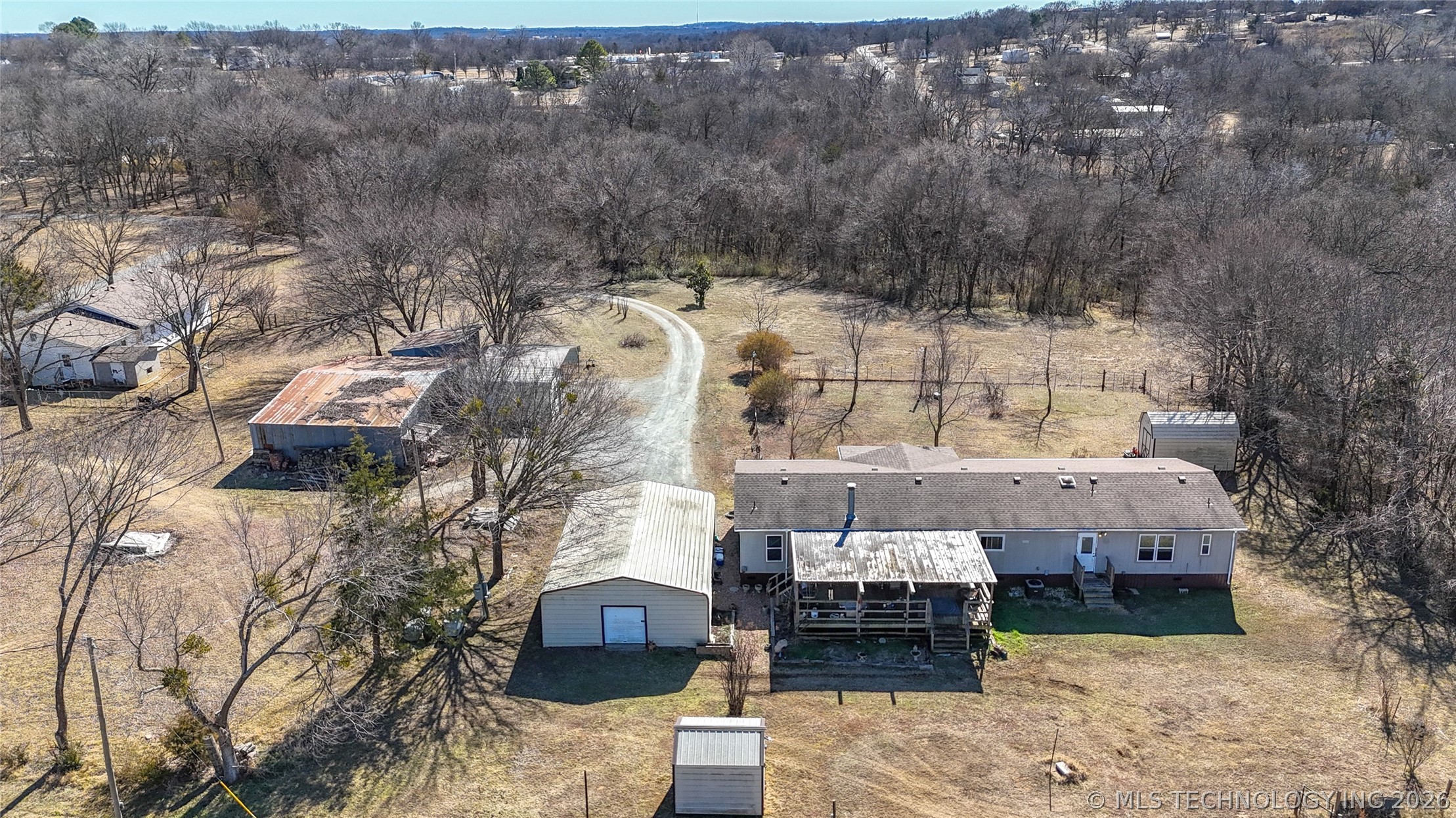 413 N David Avenue Property Photo 40