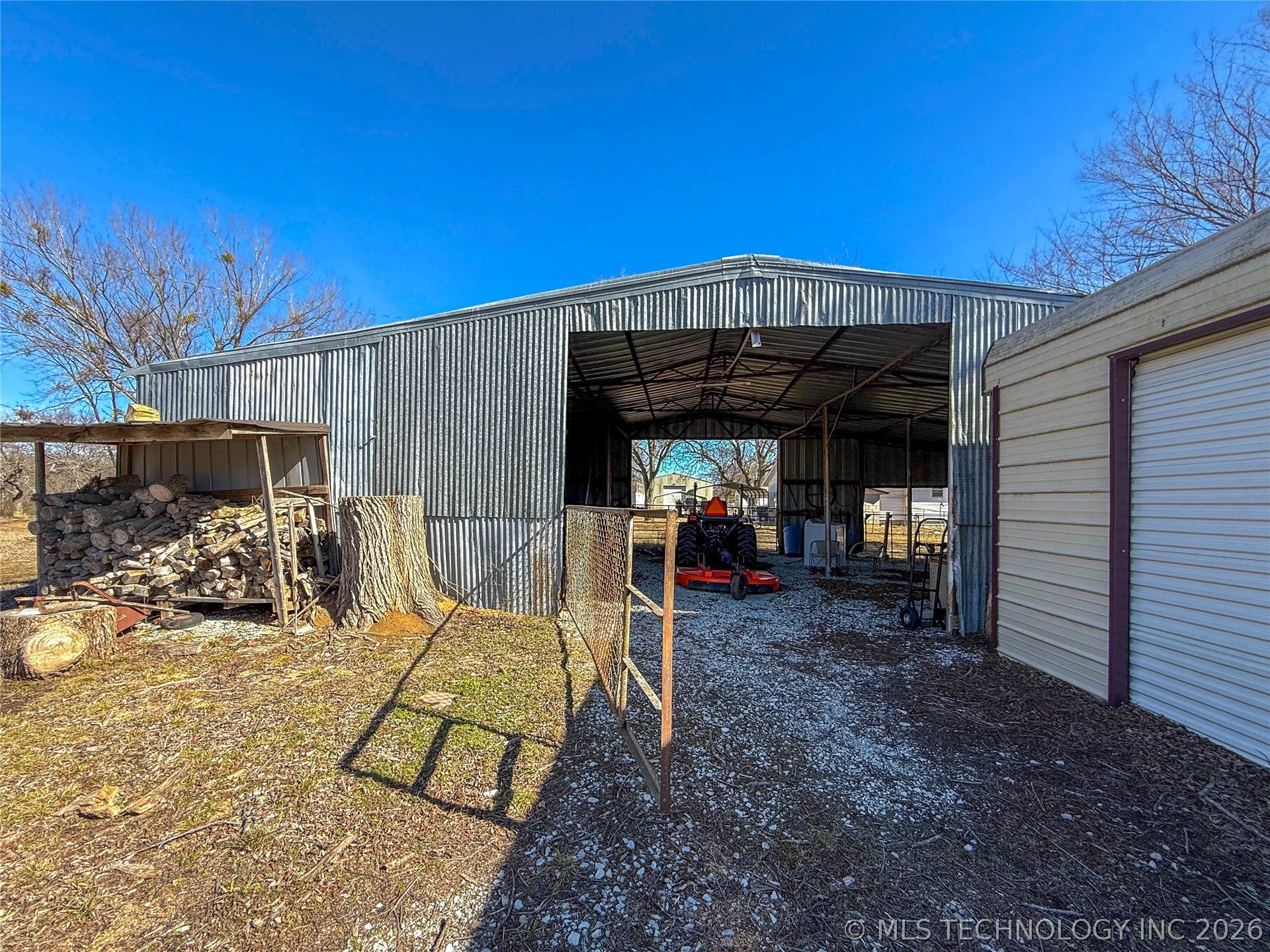 413 N David Avenue Property Photo 46