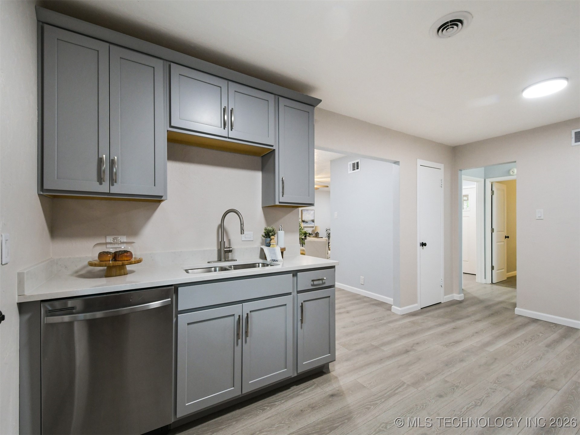 509 G Street Sw Property Photo 9