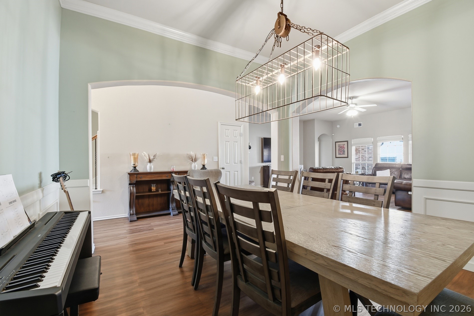 1703 S Desert Palm Place Property Photo 7