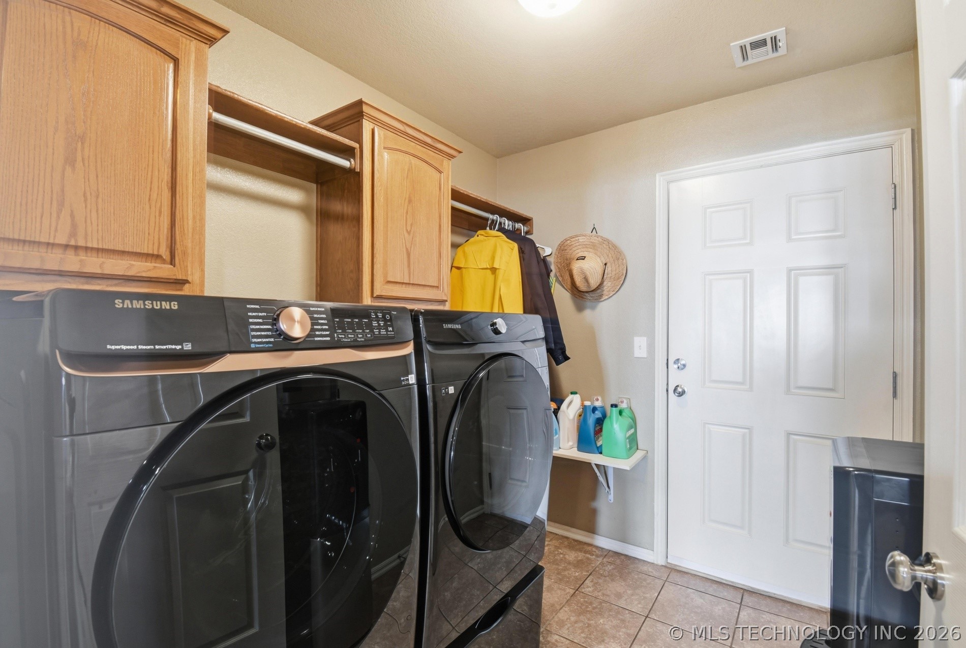 1703 S Desert Palm Place Property Photo 17