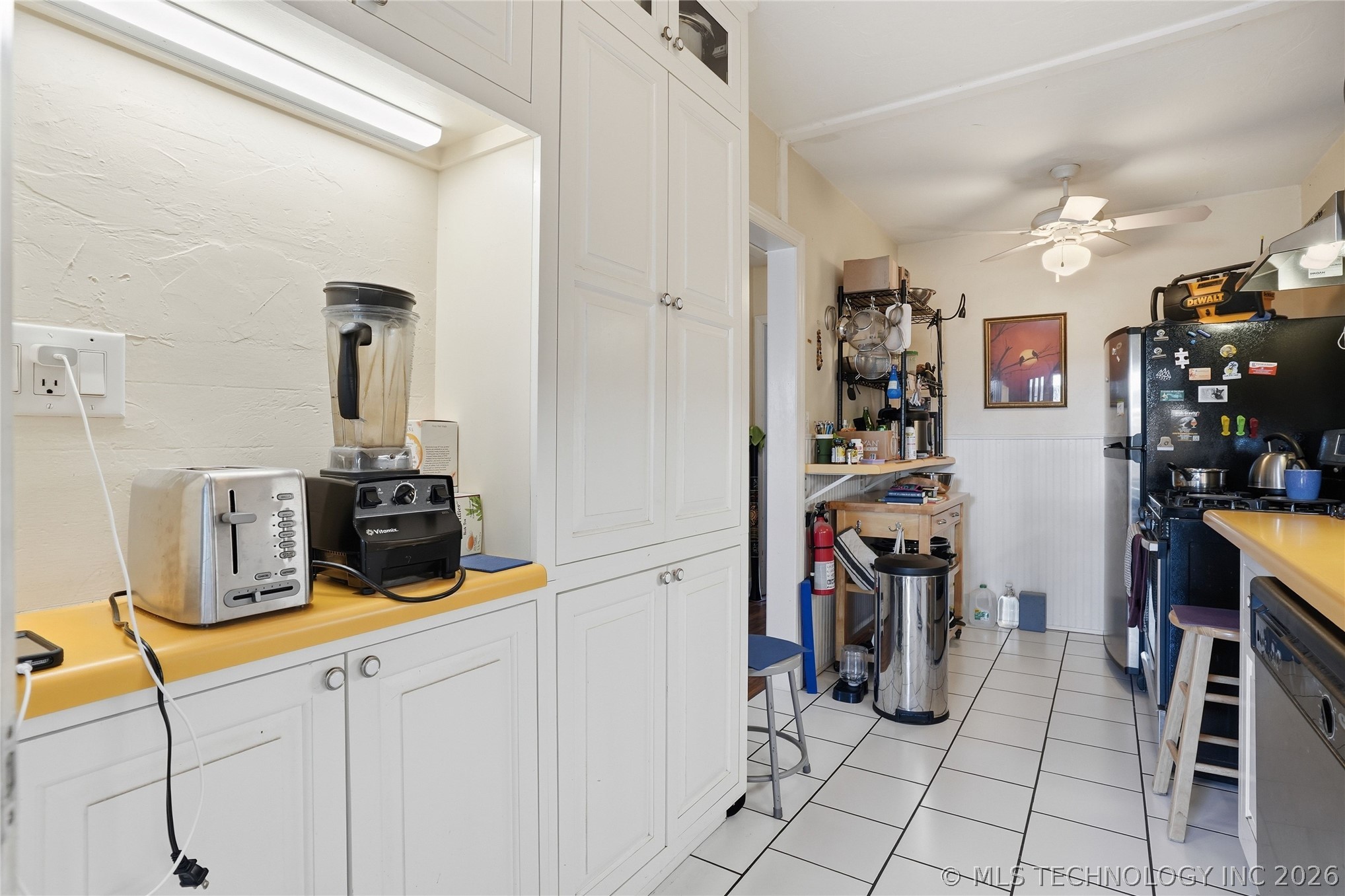 1610 S Lewis Avenue Property Photo 39