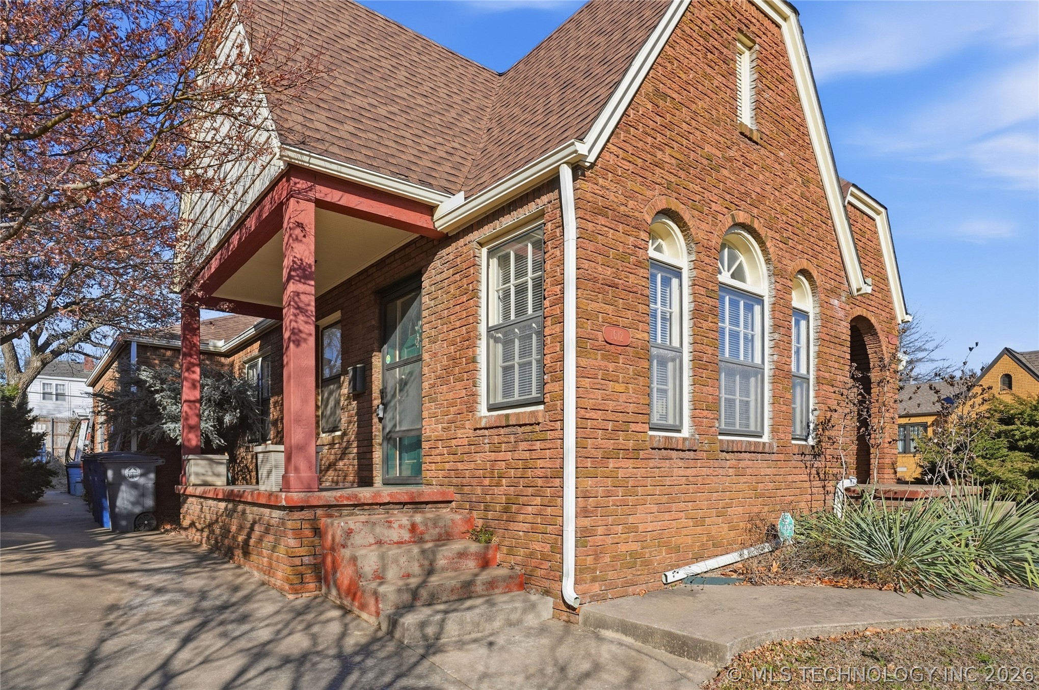 1610 S Lewis Avenue Property Photo 41