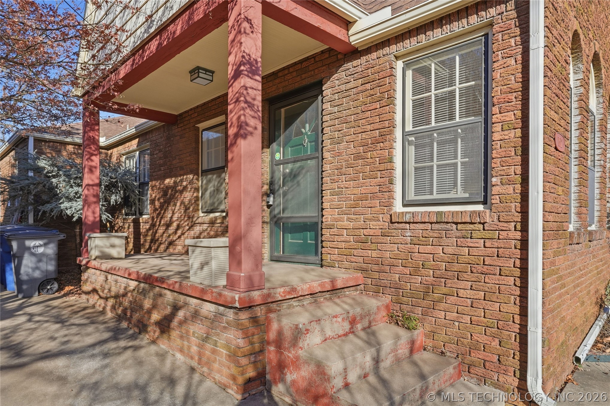 1610 S Lewis Avenue Property Photo 43