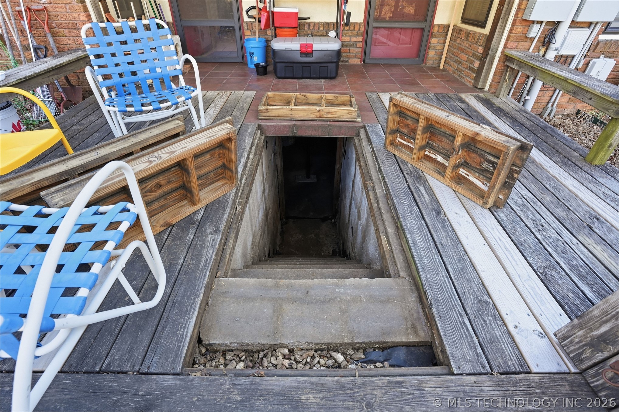 1610 S Lewis Avenue Property Photo 53