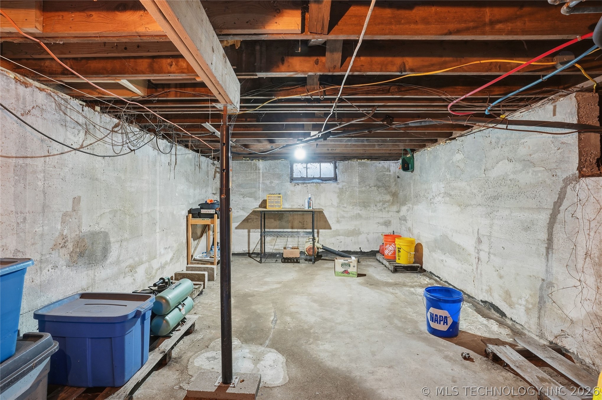 1610 S Lewis Avenue Property Photo 54