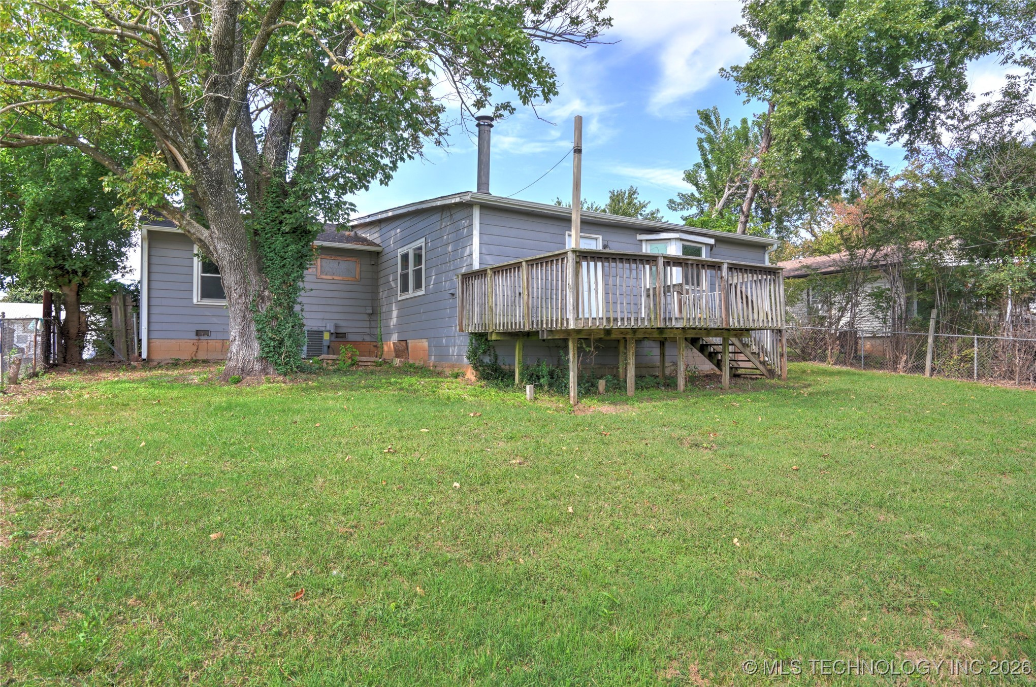 4855 S Maybelle Avenue Property Photo 24